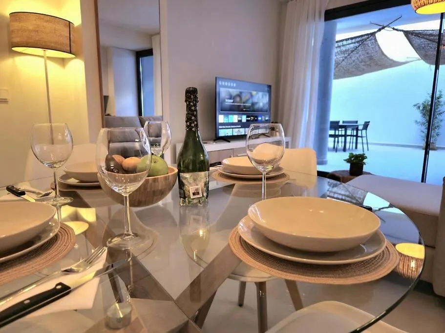 Apartment Samuel Luxury 2Bedroom Apartment, Large Patio, Free Wifi And Private Parking By Namaste Elite Torremolinos