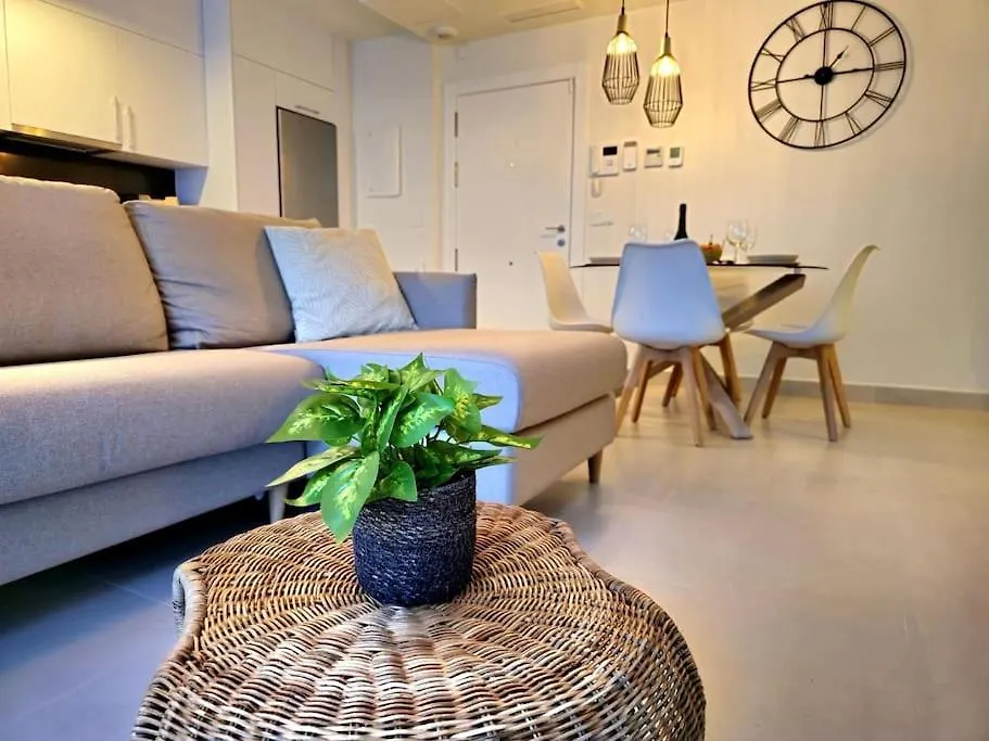 Samuel Luxury 2Bedroom Apartment, Large Patio, Free Wifi And Private Parking By Namaste Elite Torremolinos 0*,  Spain