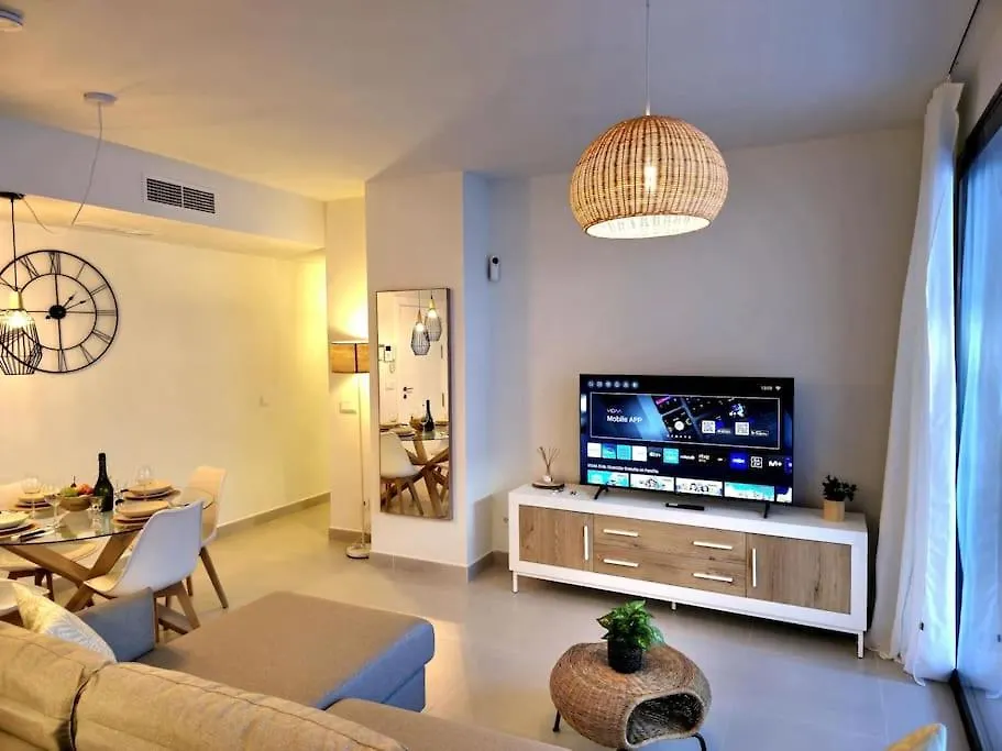 Samuel Luxury 2Bedroom Apartment, Large Patio, Free Wifi And Private Parking By Namaste Elite Torremolinos Apartment