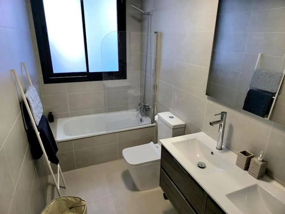 Samuel Luxury 2Bedroom Apartment, Large Patio, Free Wifi And Private Parking By Namaste Elite Torremolinos Apartment