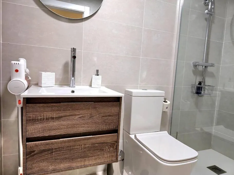 Apartment Samuel Luxury 2Bedroom Apartment, Large Patio, Free Wifi And Private Parking By Namaste Elite Torremolinos