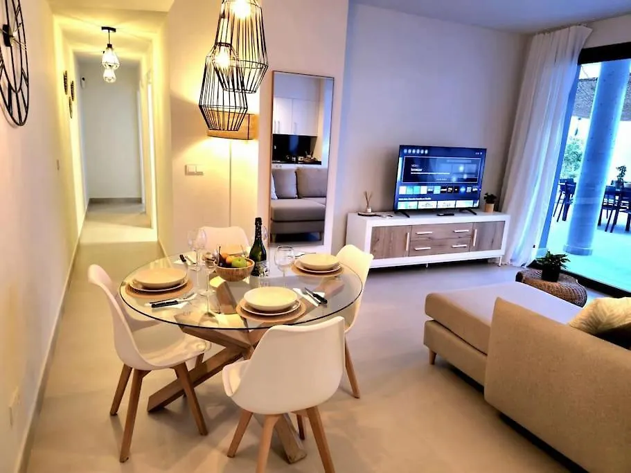 Samuel Luxury 2Bedroom Apartment, Large Patio, Free Wifi And Private Parking By Namaste Elite Torremolinos Apartment